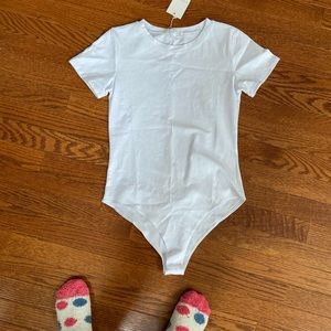 NWOT T-shirt bodysuit